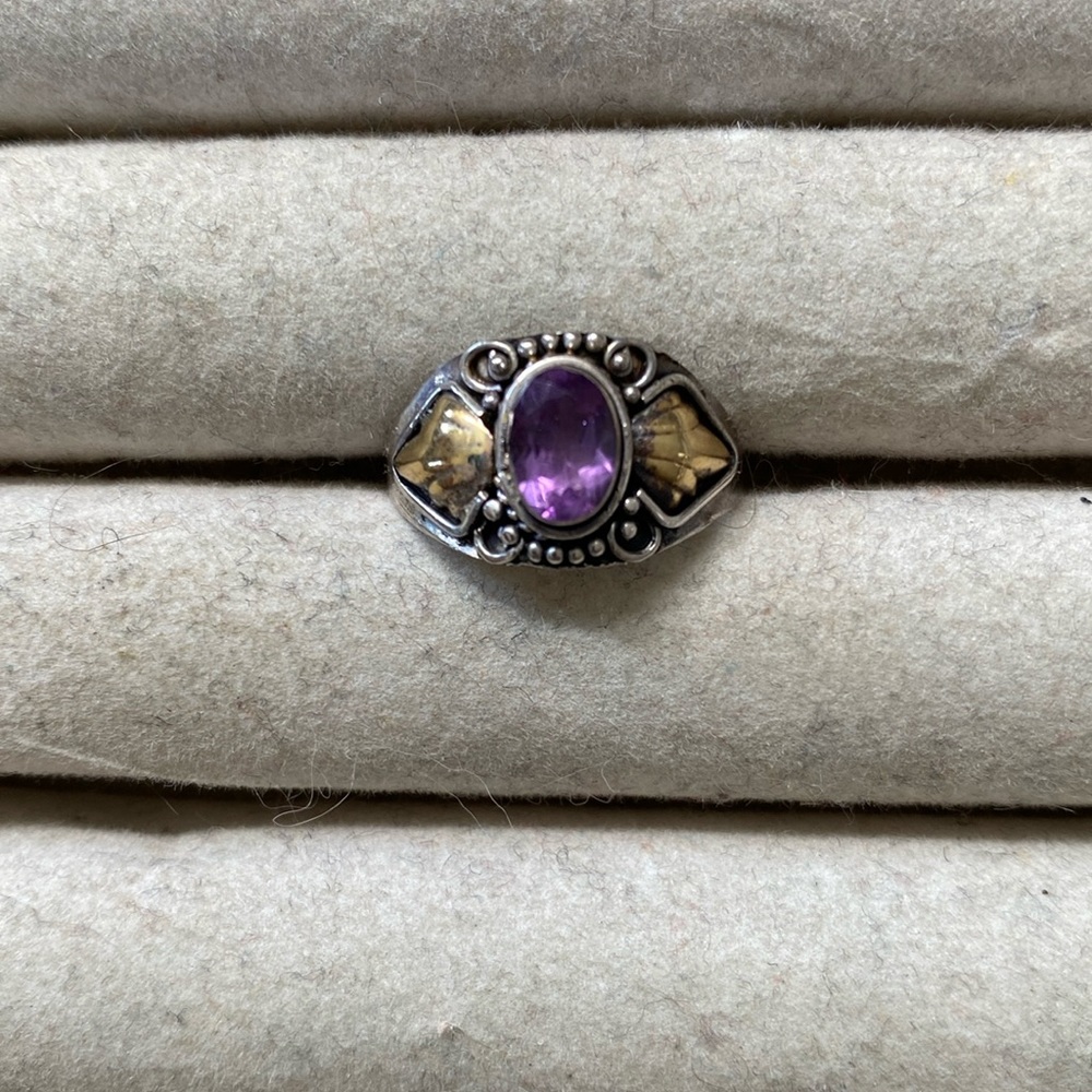 Cute sterling silver ring.